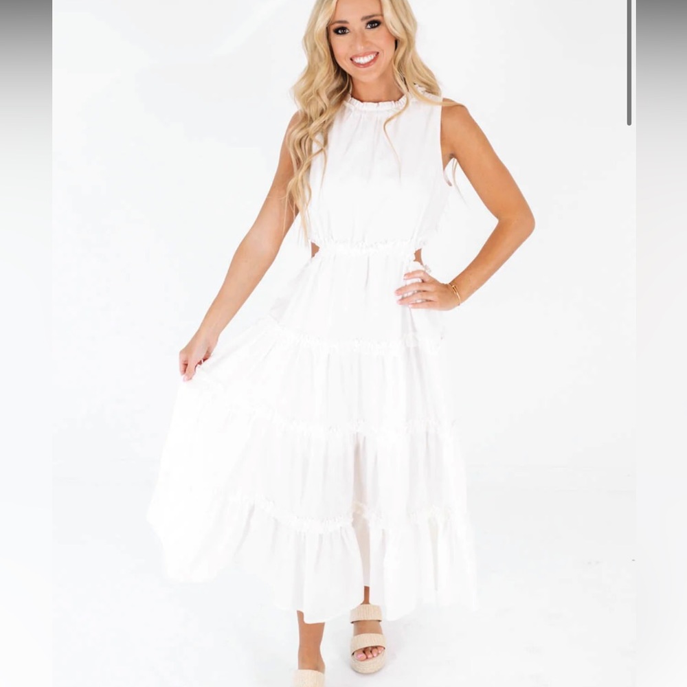 Hello Gorgeous Midi Dress - White